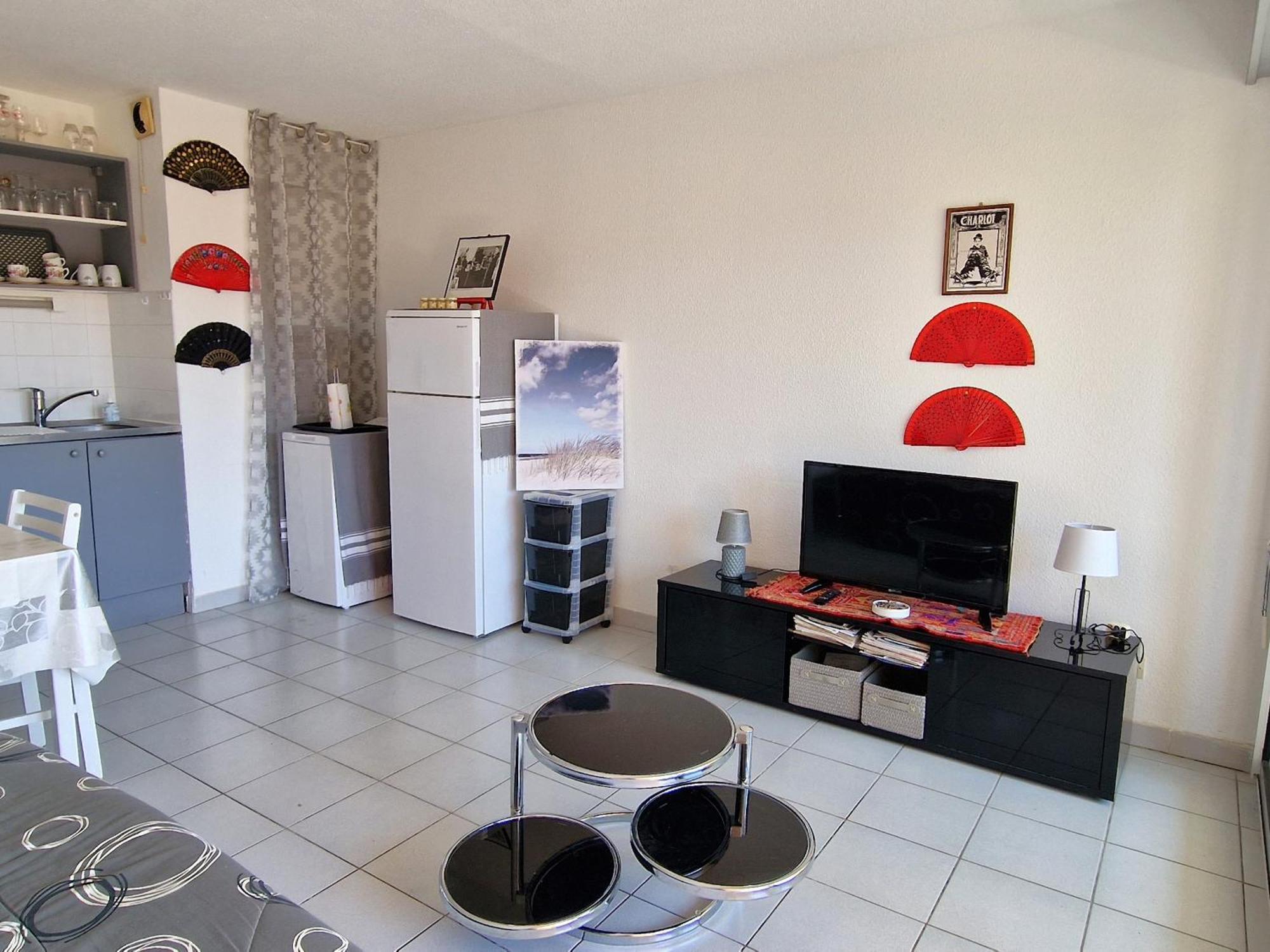 Banyuls-Sur-Mer: T2 Avec Terrasse Couverte Et Parking Privatif - Fr-1-309-146 Екстер'єр фото